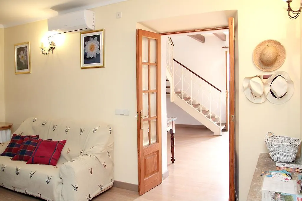 הוילה קיימרי Casa Bella Mirada